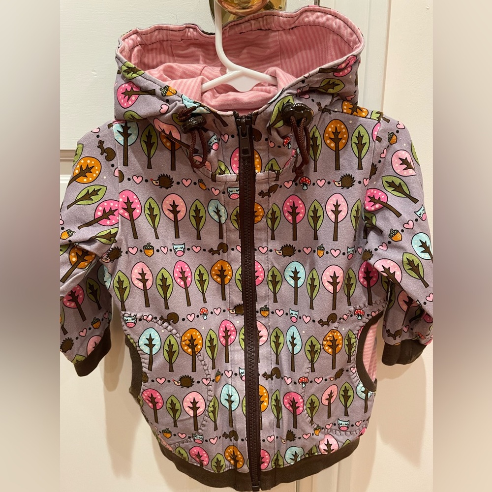 Colorful outdoor jacket with forest/ owl/ animal pattern